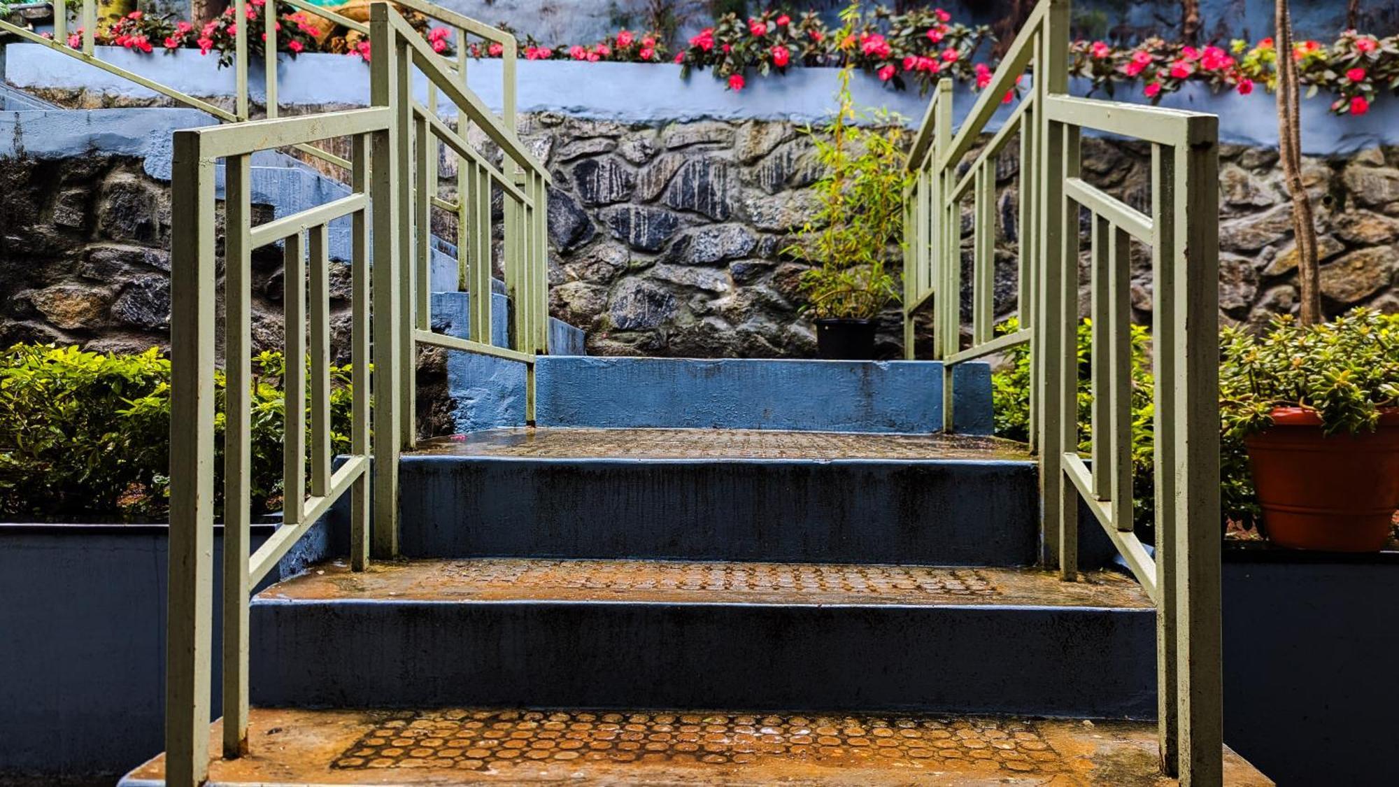 Valley View Inn, كوتاغيري المظهر الخارجي الصورة